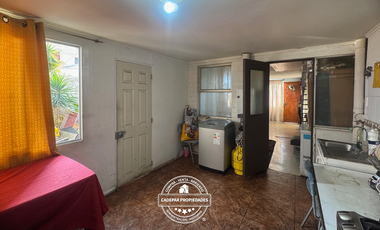 VENDE CASA DE DOS PISOS EN SAN BERNARDO