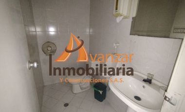 ARRENDAMOS LOCAL COMERCIAL PARALELA AL BOSQUE VIA FLORIDABLANCA PARALELA