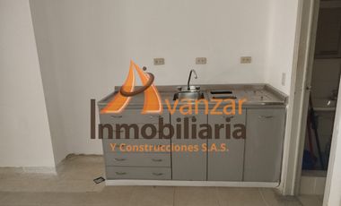 ARRENDAMOS LOCAL COMERCIAL PARALELA AL BOSQUE VIA FLORIDABLANCA PARALELA