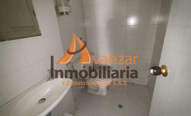 ARRENDAMOS LOCAL COMERCIAL PARALELA AL BOSQUE VIA FLORIDABLANCA PARALELA