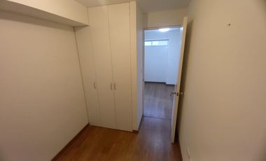 🏡 ¡Amplio Departamento En Alquiler En Surco – Vive Cómodo Y Conectado!
