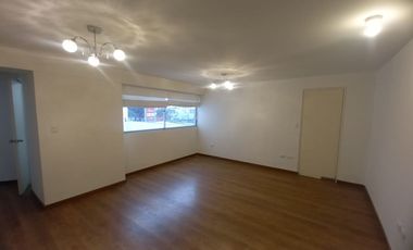 🏡 ¡Amplio Departamento En Alquiler En Surco – Vive Cómodo Y Conectado!