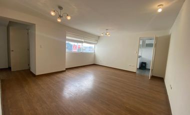 🏡 ¡Amplio Departamento En Alquiler En Surco – Vive Cómodo Y Conectado!
