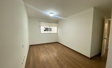 🏡 ¡Amplio Departamento En Alquiler En Surco – Vive Cómodo Y Conectado!