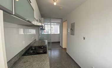 🏡 ¡Amplio Departamento En Alquiler En Surco – Vive Cómodo Y Conectado!