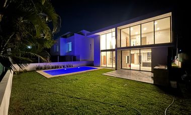 TERRENO EN VENTA EN FRACCIONAMIENTO LOMAS DE COCOYOC MORELOS