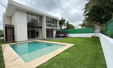 TERRENO EN VENTA EN FRACCIONAMIENTO LOMAS DE COCOYOC MORELOS