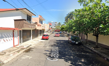 VENTA DE CASA EN BOCA DE RÍO