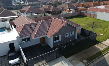 CASA EN PARCELAS SAN VALENTÍN