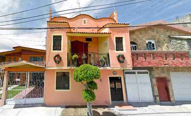 ¡Oportunidad única! Preciosa casa en REMATE ubicada en Romita, Guanajuato.