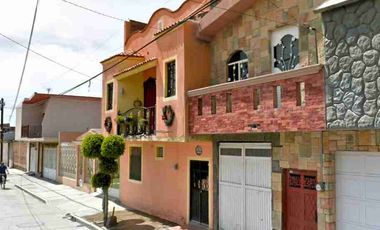 ¡Oportunidad única! Preciosa casa en REMATE ubicada en Romita, Guanajuato.