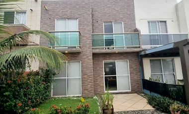 RENTO CASA EN LA RIVIERA VERACRUZANA, A MINUTOS DEL TEC MILENIO