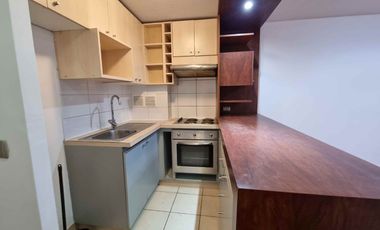 Arriendo Departamento 1dorm+1 baño+ escritorio, Metro Parque Almagro