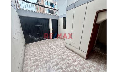 Ocasion Se Vende Casa Familiar De Dos Pisos En Comas