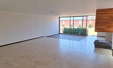 Casa en Venta Residencial Bosques de las Fuentes, Calimaya