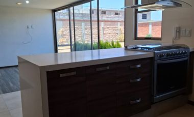 Casa en Venta Residencial Bosques de las Fuentes, Calimaya