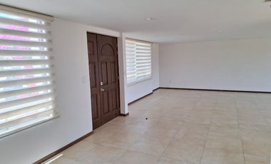 Casa en Venta Residencial Bosques de las Fuentes, Calimaya