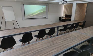 Renta total o parcial de Edificio con 9 oficinas en La Pradera, Cuernavaca