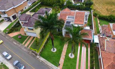 HERMOSA CASA EN VENTA EN TERRAZAS DE MENZULY
