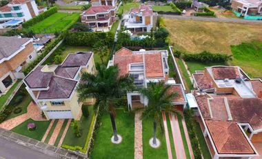 HERMOSA CASA EN VENTA EN TERRAZAS DE MENZULY