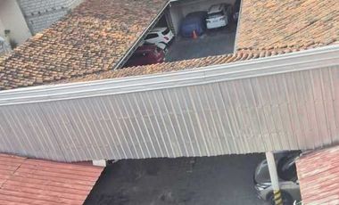 EN VENTA, AMPLIA PROPIEDAD EN EL CENTRO HISTÓRICO, GRAN POTENCIAL.