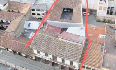 EN VENTA, AMPLIA PROPIEDAD EN EL CENTRO HISTÓRICO, GRAN POTENCIAL.