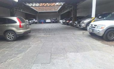 EN VENTA, AMPLIA PROPIEDAD EN EL CENTRO HISTÓRICO, GRAN POTENCIAL.