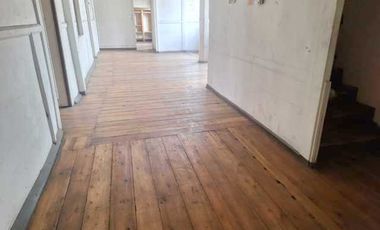 EN VENTA, AMPLIA PROPIEDAD EN EL CENTRO HISTÓRICO, GRAN POTENCIAL.