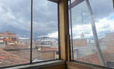 EN VENTA, AMPLIA PROPIEDAD EN EL CENTRO HISTÓRICO, GRAN POTENCIAL.