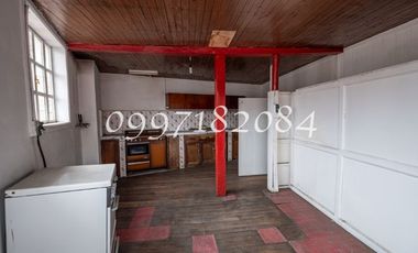 EN VENTA, AMPLIA PROPIEDAD EN EL CENTRO HISTÓRICO, GRAN POTENCIAL.