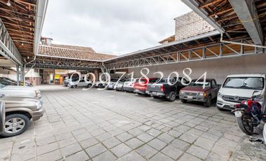 EN VENTA, AMPLIA PROPIEDAD EN EL CENTRO HISTÓRICO, GRAN POTENCIAL.