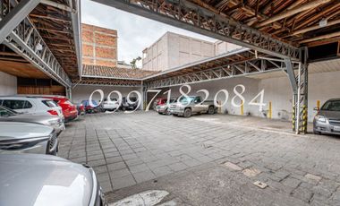 EN VENTA, AMPLIA PROPIEDAD EN EL CENTRO HISTÓRICO, GRAN POTENCIAL.