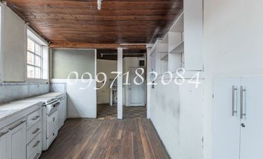 EN VENTA, AMPLIA PROPIEDAD EN EL CENTRO HISTÓRICO, GRAN POTENCIAL.