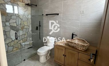 CASA EN VENTA EN GARDENIAS, ZIRÁNDARO