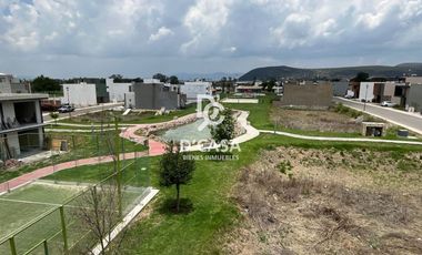CASA EN VENTA EN GARDENIAS, ZIRÁNDARO