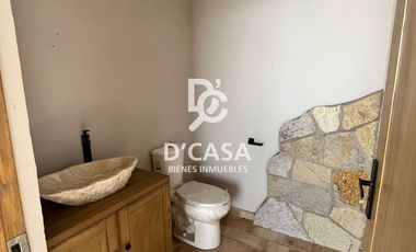 CASA EN VENTA EN GARDENIAS, ZIRÁNDARO