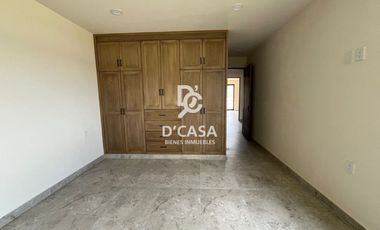 CASA EN VENTA EN GARDENIAS, ZIRÁNDARO