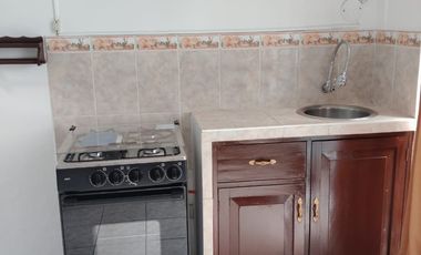 ALQUILER MINI DPTO 25 m2 X AV AYACUCHO URB VISTA ALEGRE SURCO