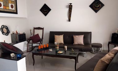 SE VENDE CASA UNIFAMILIAR EN EL BARRIO LOS HELECHOS