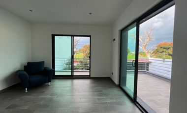 CASA EN VENTA UBICADA EN ATLIXCO, MUY CERCA DEL RESTAURANTE PALMIRA