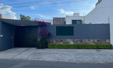 CASA EN VENTA UBICADA EN ATLIXCO, MUY CERCA DEL RESTAURANTE PALMIRA