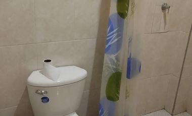 SE VENDE CASA CON 2 APARTAMENTOS INDEPENDIENTES