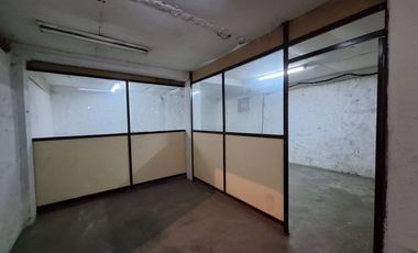 VENTA GALPON INDUSTRIAL COMO TERRENO, SECTOR LA CRISTIANIA, NORTE DE QUITO