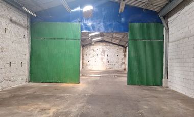 VENTA GALPON INDUSTRIAL COMO TERRENO, SECTOR LA CRISTIANIA, NORTE DE QUITO