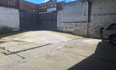 VENTA GALPON INDUSTRIAL COMO TERRENO, SECTOR LA CRISTIANIA, NORTE DE QUITO