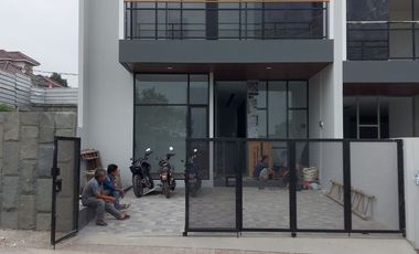 RUMAH BARU MODERN MINIMALIS MEWAH DI SETRA DUTA. BANDUNG UTARA.