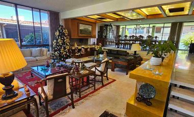 Casa en Venta en Bosques de las Lomas
