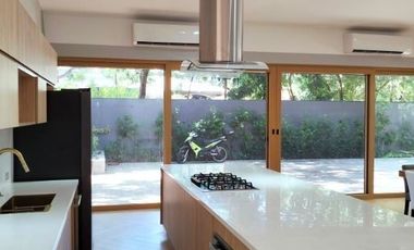350 sqm 4BR Bungalow House for Rent at Ayala Alabang Village, Muntinlupa City