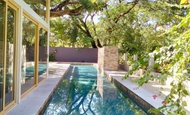 350 sqm 4BR Bungalow House for Rent at Ayala Alabang Village, Muntinlupa City
