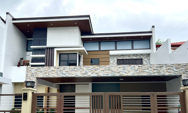 FOR SALE: 4-Bedroom House and Lot in Molave Park Subdivision, Merville, Parañaque